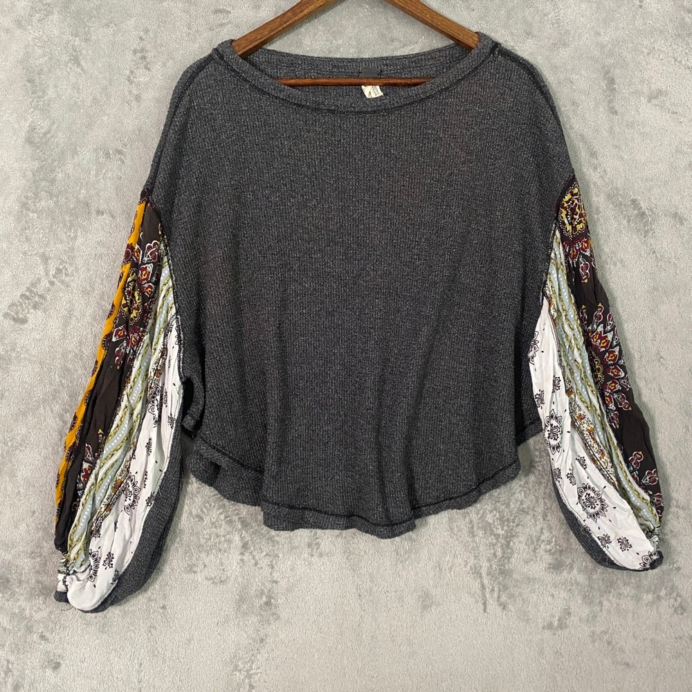 Free People We The Free Top Sz S Gray Blossom Thermal Mixed Media Indie Boho
